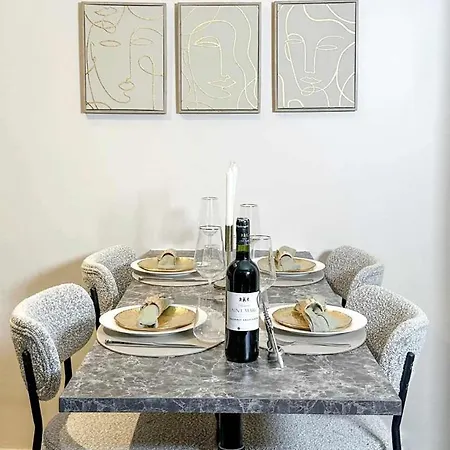 Apartment Superb Close To Marais 1b 4p Paris