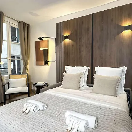 Apartment Superb Close To Marais 1b 4p *